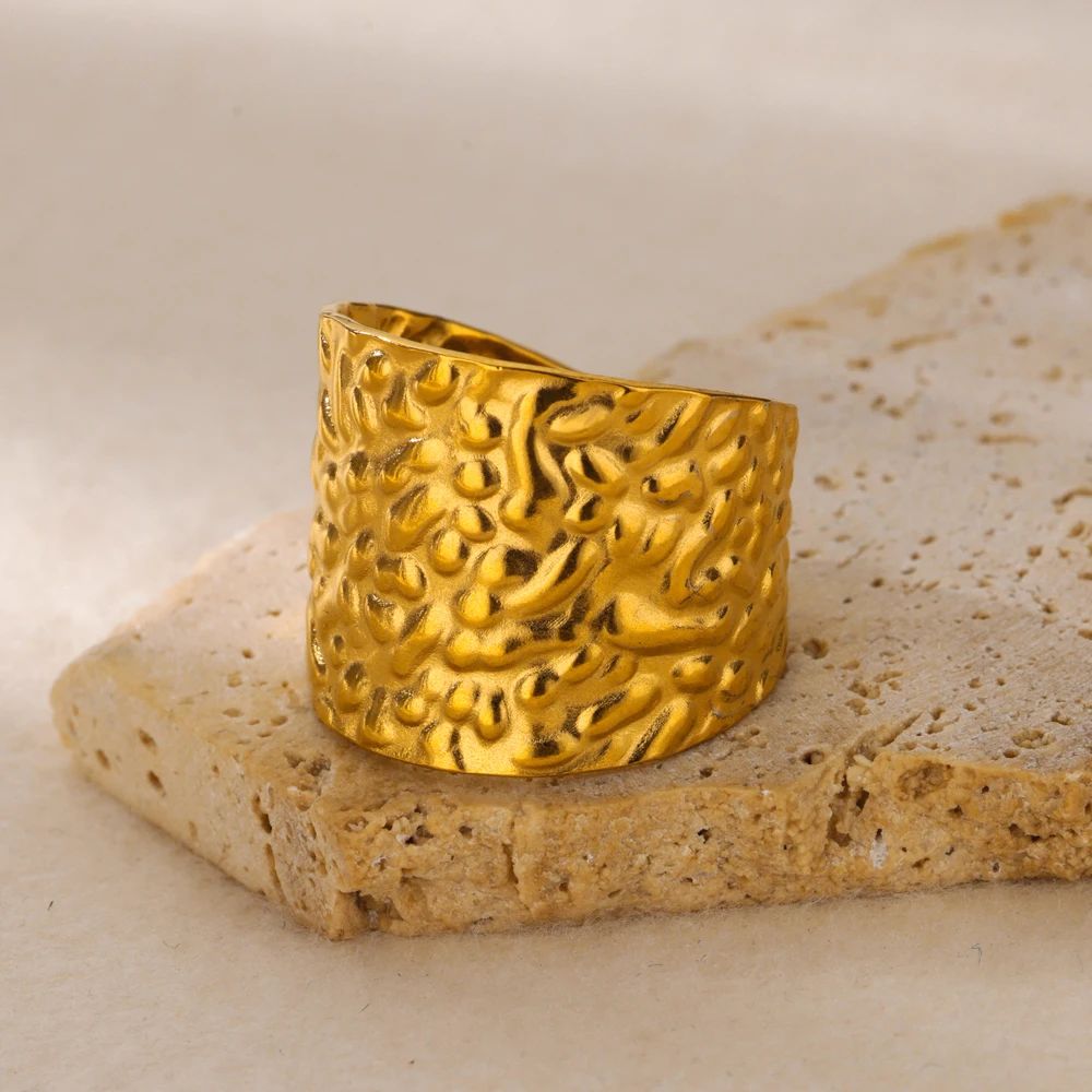 Textured Ring