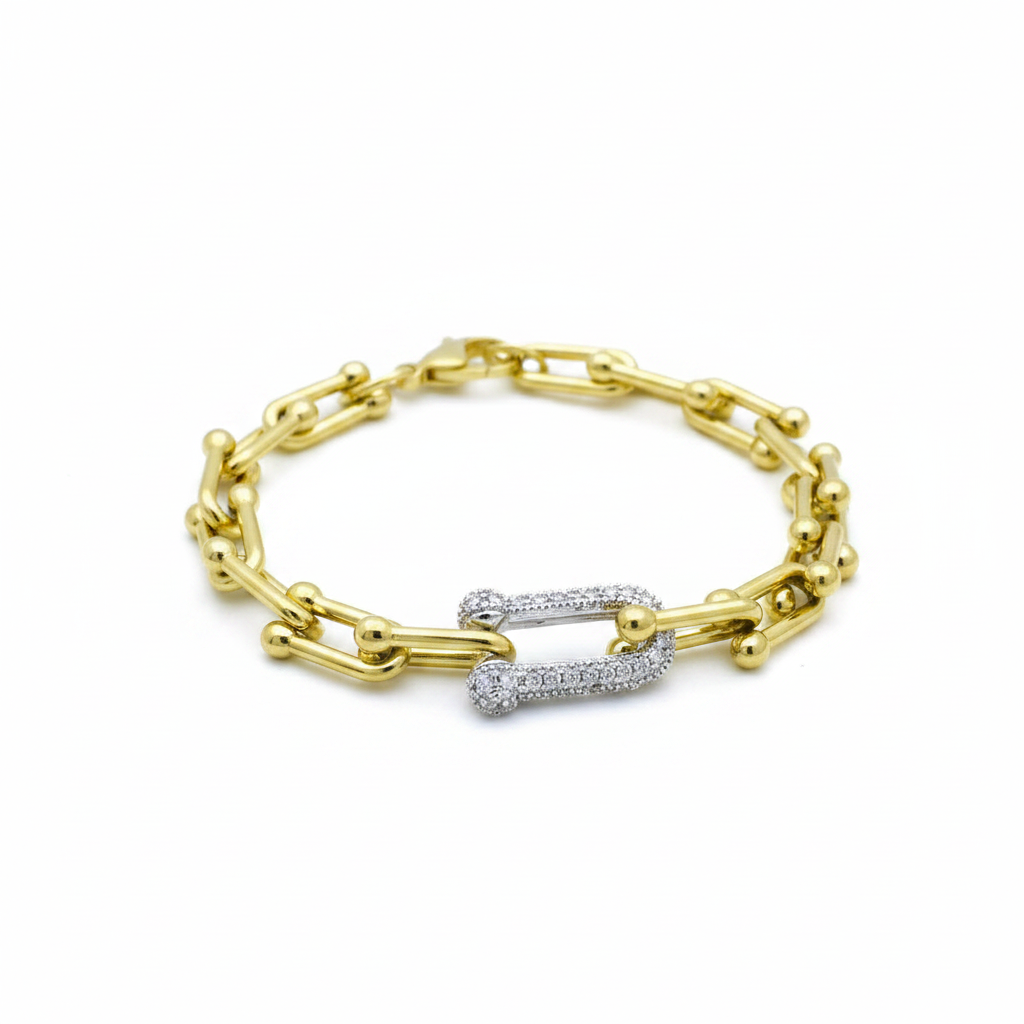 U-Link Chain Bracelet - White Background