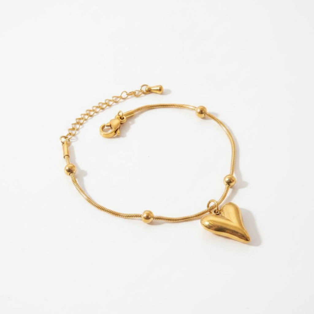 Aurum Heart Bracelet - Studio White Background